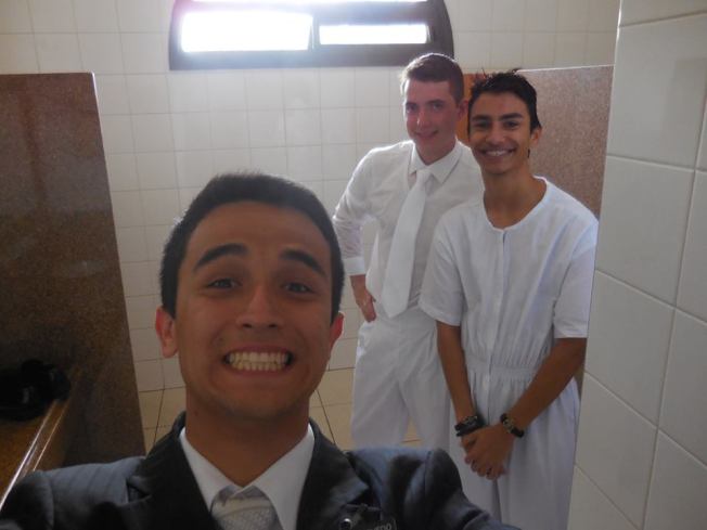 11226182_1126174157427478_7804171648443086221_n